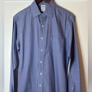 Brooks Brothers Classic Blue Dress Shirt in excellent condition